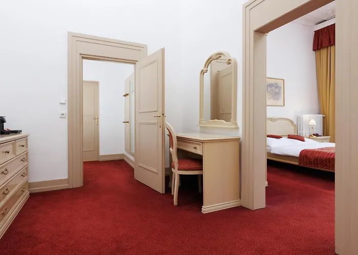 Ξενοδοχείο Orea Palace Zvon 4*