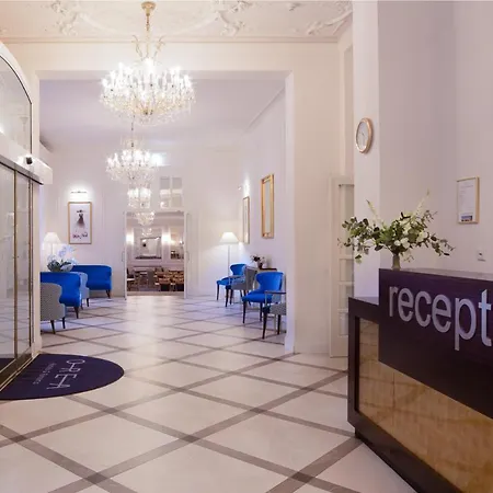 Orea Palace Zvon מלון 4*
