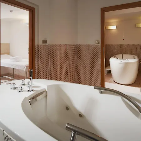 Orea Palace Zvon Hotel 4*