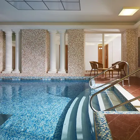 Orea Palace Zvon Отель 4*