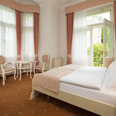 Hotell Orea Palace Zvon 4*