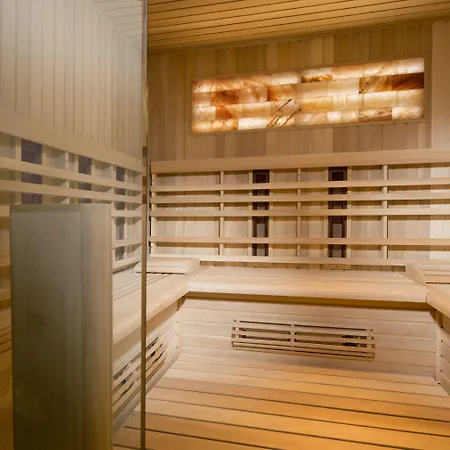 Orea Palace Zvon Hotell