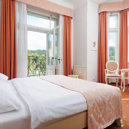 Orea Palace Zvon מלון 4*