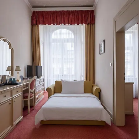 Orea Palace Zvon 4* マリアーンスケー・ラーズニェ