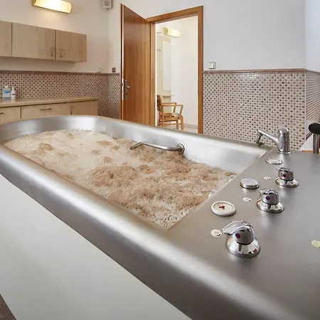 Orea Palace Zvon Марианске-Лазне