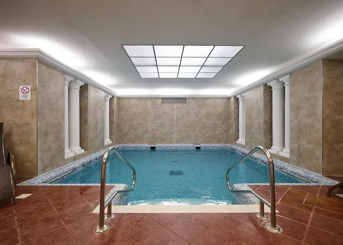 Orea Palace Zvon Hotel